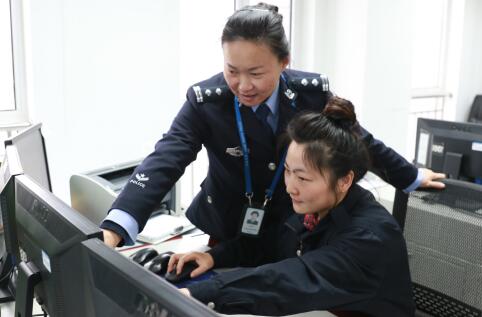 济南：侄子冒名顶替叔叔考驾照 考科目一时被查处