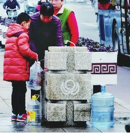取水点急需“擦亮”的泉水名片 市民呼吁多建设、善管理