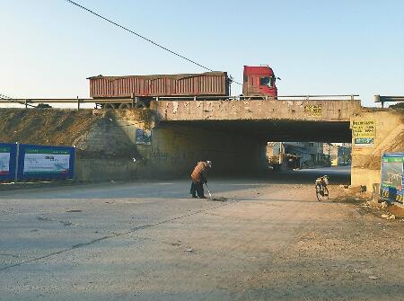女大学生回家过年遇车祸再没醒来 事发济南董家镇