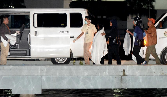 游船事件！济南老人牵挂身在马来西亚侄子侄媳