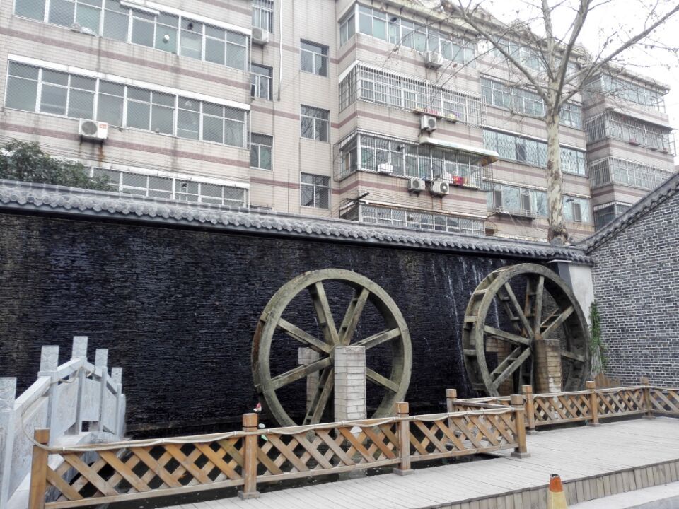 上班首日旅游关键词：“大明湖+”和泉水游