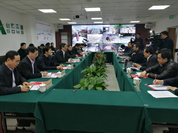 王文涛调研二环路快速路网建设工作