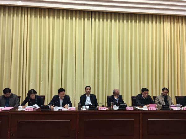 “弘扬工匠精神 深化劳动竞赛 打造四个中心”活动征求意见会召开