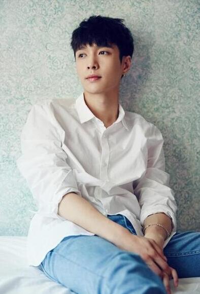 张艺兴宣布换团队 前经纪人孙于夕正在怀孕待产