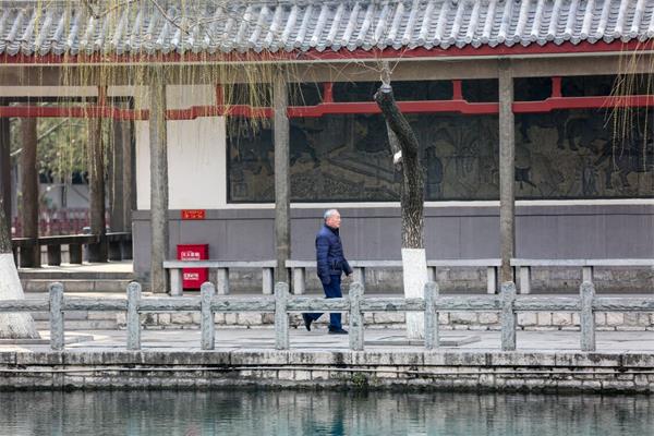 雪后泉城“气质”变“优” 迎来“蓝天白云”好天气