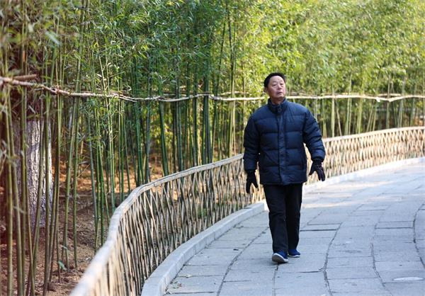 雪后泉城“气质”变“优” 迎来“蓝天白云”好天气