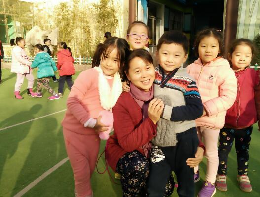 爱生如子！济南“好教师”杲立芹登上中国好人封面