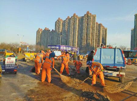 渣土车撞上大货车司机身亡 事发青岛路与齐州路交叉口