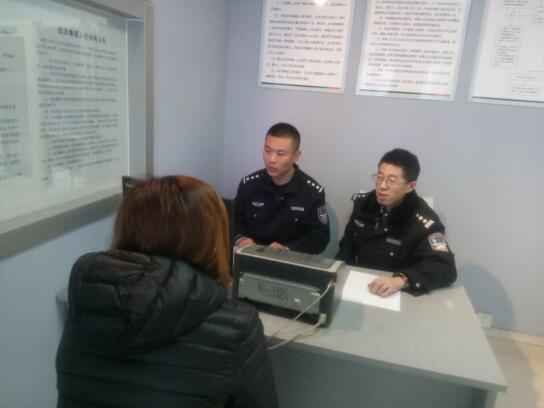 历城警方通报国美员工手撕人民币案：负责人被罚款1000元