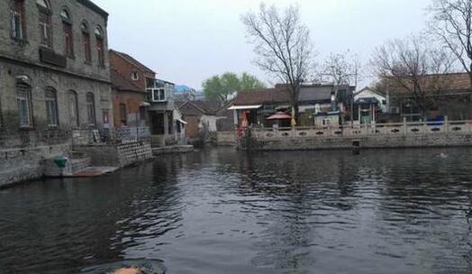 济南一男子深夜溺亡王府池子 大爷:听说他是有抑郁症自杀