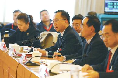 新蓝图孕育新希望新征程开创新未来