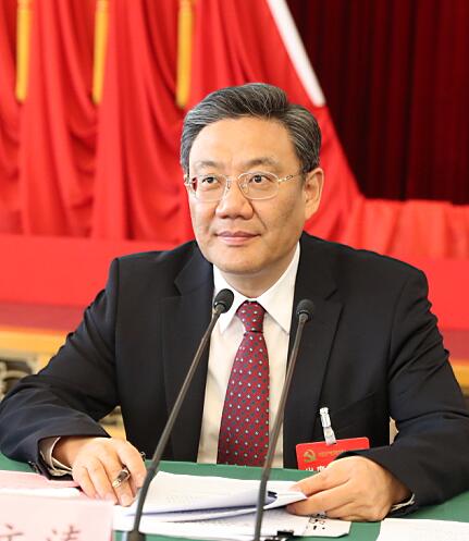 新一届市委常委班子亮相