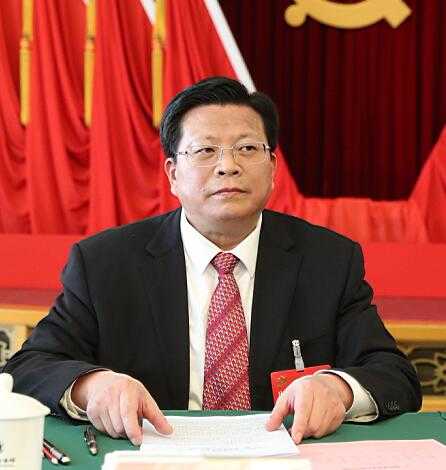 新一届市委常委班子亮相