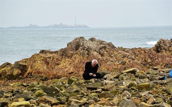 �ֻ���!ǰ��һ�ߺ������ս����� �ൺ�������ѸϺ�