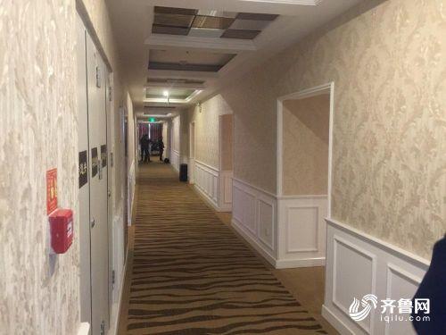 济南卡夫卡大厦酒店客房内一男子死亡