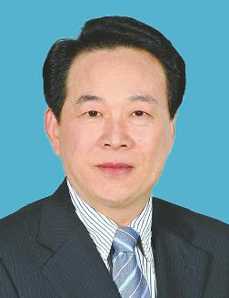 殷鲁谦当选为市人大常委会主任 王忠林当选为市长