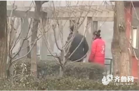 费县男子为找对象结识新“朋友” 被扒内裤抢走580元