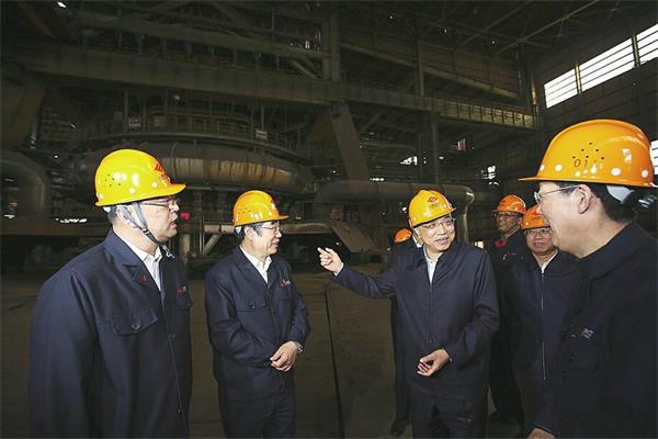 李克强总理来到济南考察