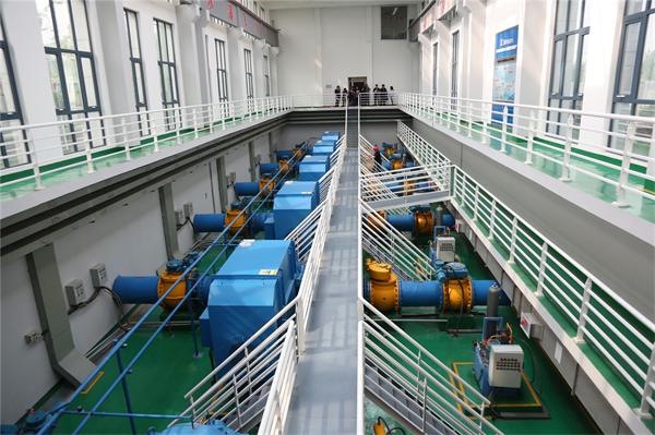 济南轨交R1线试验段完成99% 济青高速章丘立交盘活区域格局 