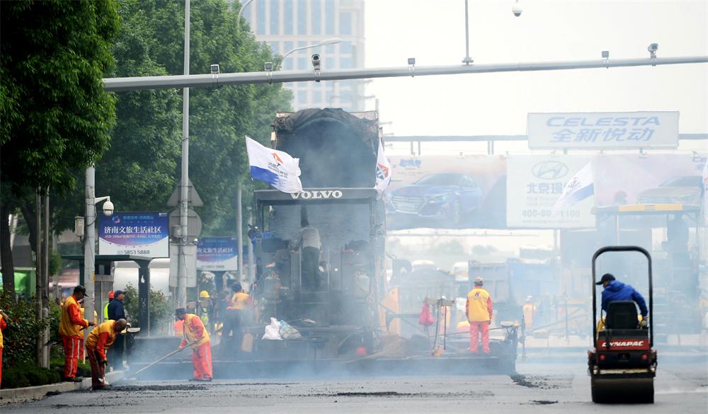 济泺路开铺沥青层 4月27日周四起恢复通车