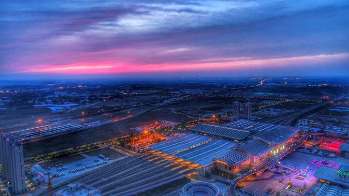 辣眼！夜幕下的济南西城如此璀璨