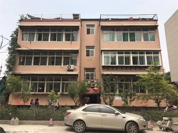 化纤小区私搭乱建成风 小区内256处违建将一次“清零”