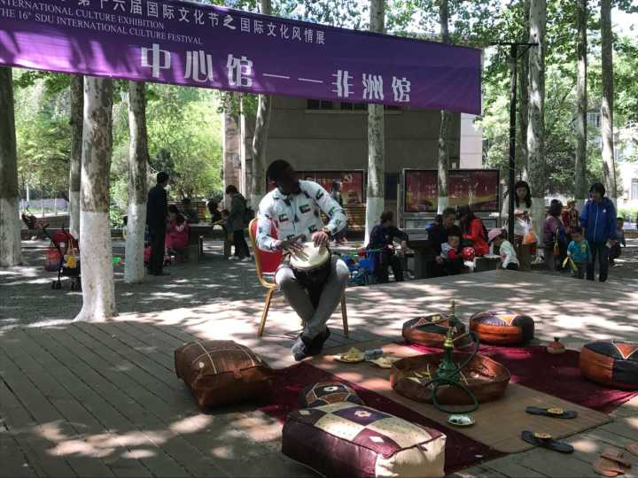 山东大学举办国际文化节 来这里感受异国风情吧