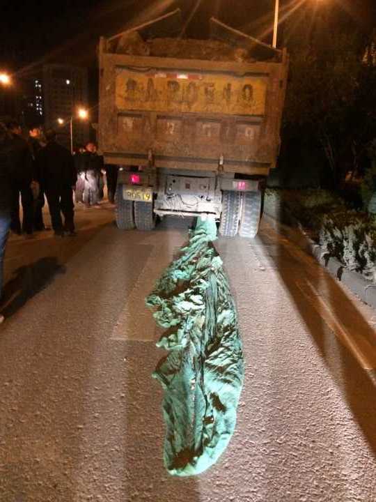 济南轨交R3线三标段施工造成扬尘污染被要求立即整改