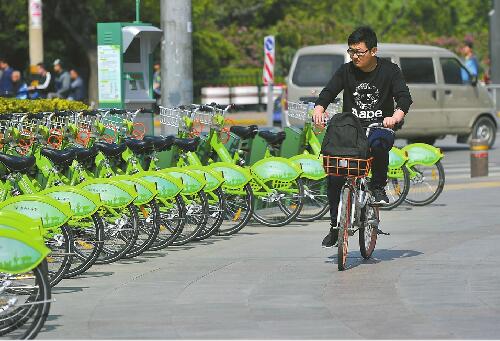 济南共享单车冷热两重天：摩拜一家独大 官方单车少人问津