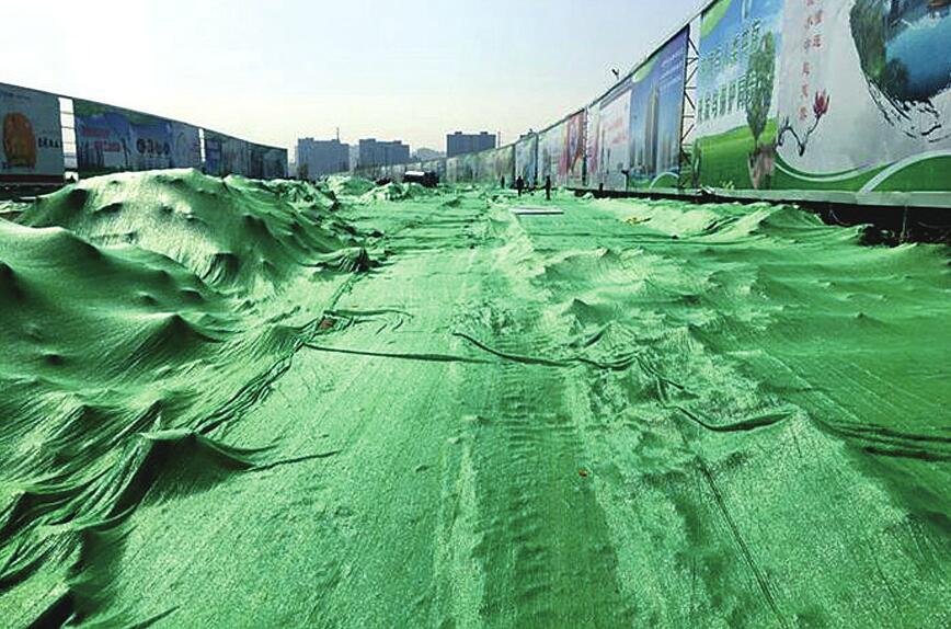 出“实招”治扬尘效果明显 华山片区道路工程扬尘已经整改