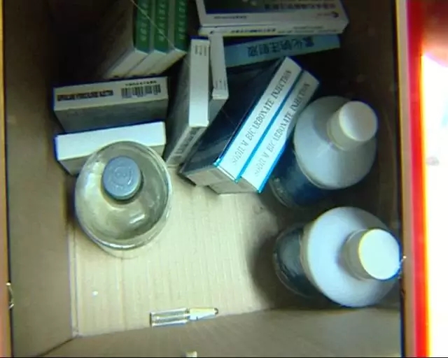 济南宝丽美容整形诊所内存放过期十年的药品 辞退六个月孕妇