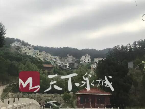 动手了!济南这处8000余平的豪华违建别墅群 今日开拆