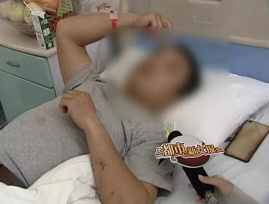 代驾有风险！济南一代驾小哥被醉酒车主用板砖一顿暴打