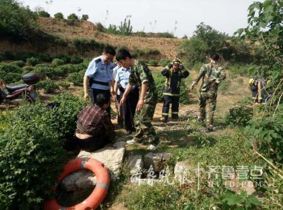 济南一女子坠入15米深机井 疑因家庭矛盾轻生