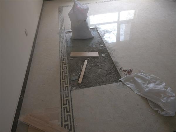 市民交装修金竟要无家可归 事发九创装饰工程有限公司