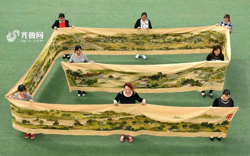 惟妙惟肖 淄博农家女四年绣出巨幅十字绣《清明上河图》