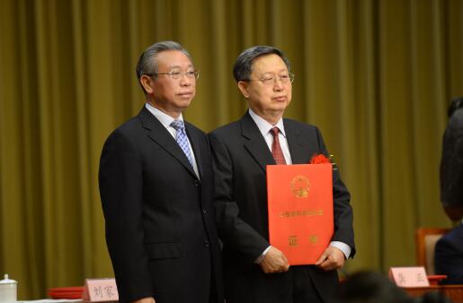 山东省科学技术最高奖颁发 中科院海洋所胡敦欣院士摘取