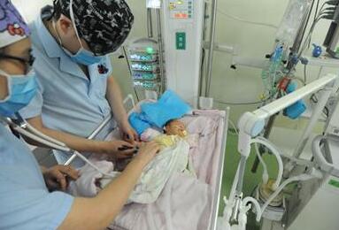 青岛首例空中120小患者手术顺利 7天后可出院