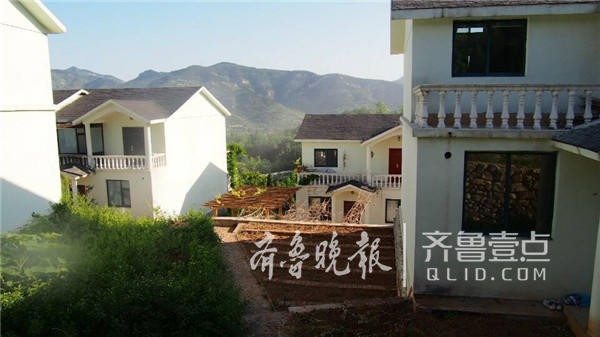 一半入住一半烂尾 济南南山46栋野别墅如何建起来的?