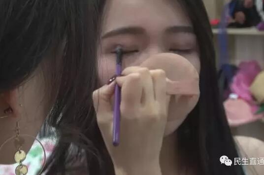 私生活曝光 济南网络女主播有什么不为人知的秘密？