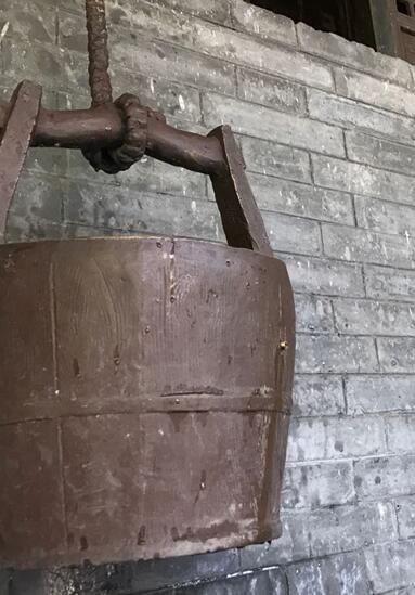 有图有真相!济南黑虎泉群边的设施得维护一下了