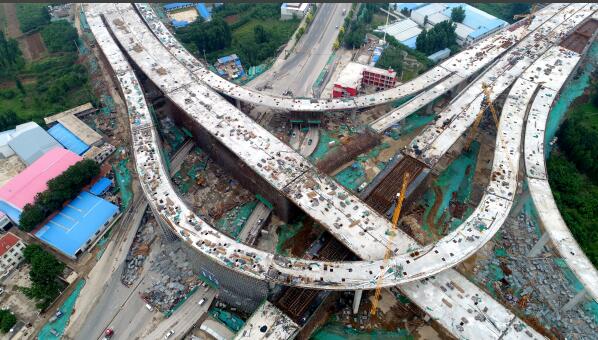 ��������������������� ���ɽ�����Ÿ߶Ƚ��ﵽ35��