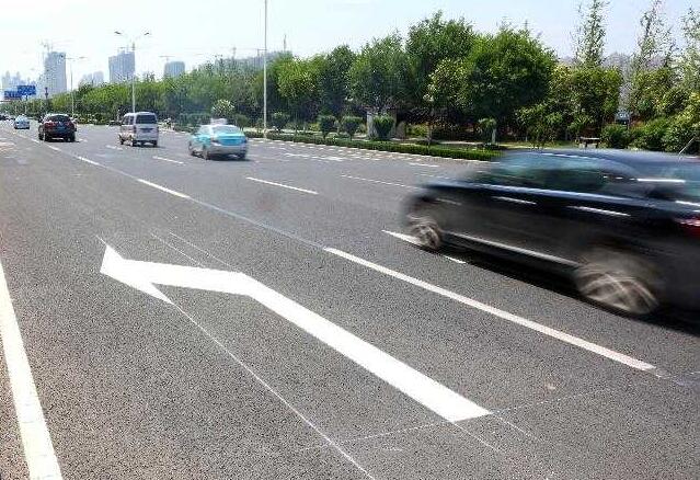 �������ൺ·��˾��ע���ˣ����������ѽ��н�ͨ�Ż�����