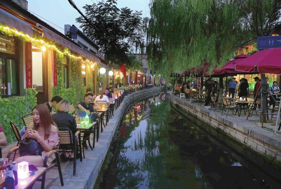 夜游泉城韵味浓 感受古城济南的历史文化内涵