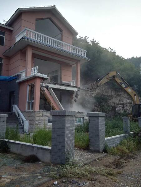 南山“青龙峪”别墅区剩余41栋别墅今拆除 未来或建山体公园