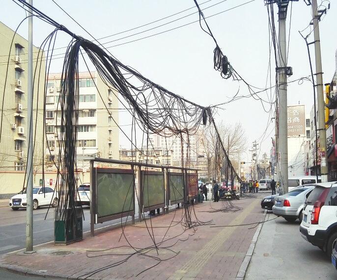 济南杆线整治任务完成逾八成 2422公里“蜘蛛网”被剪掉