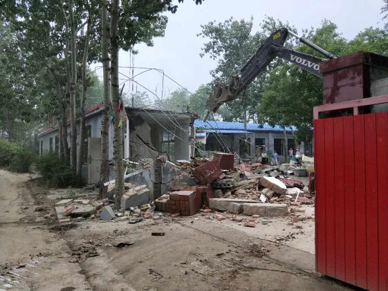 济南黄河森林公园违建开拆 3万余平预计5日拆完