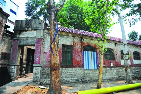 斜马路拆违76岁梨花公馆露真容 五户人家在此居住多年