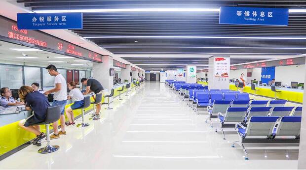 政务服务提速让营商环境更优 全国百家网媒走进济南高新区看文明窗口创建