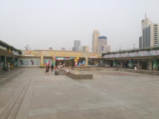 济南泉城广场这个位置改啥样 请您献出“金点子”